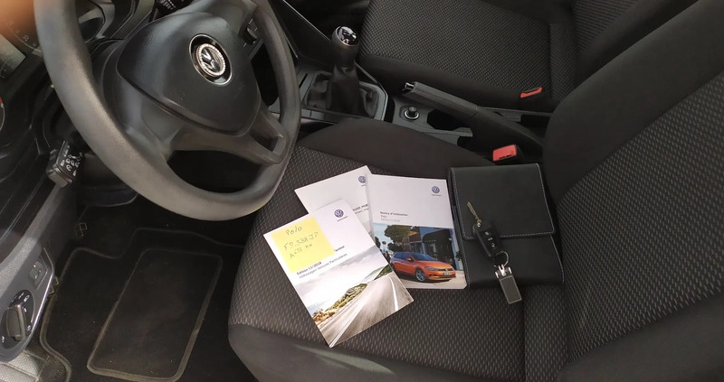 Volkswagen Polo cena 33900 przebieg: 23900, rok produkcji 2019 z Turek małe 137
